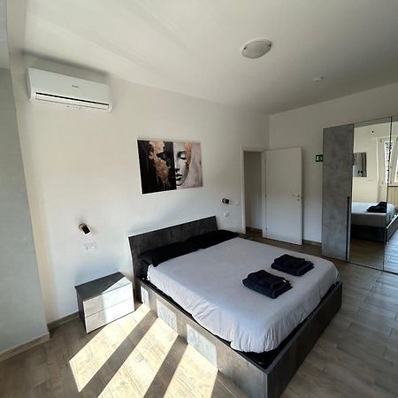 Casa Lino Apartment โรม ภายนอก รูปภาพ